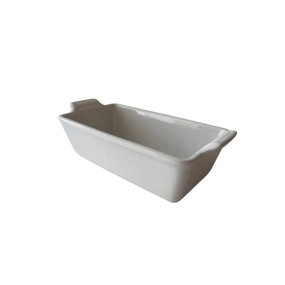 Le Creuset Stoneware Heritage Loaf Pan, 9 x 5 x 3 1.5 qt., White NWOB